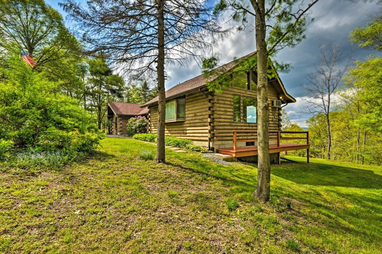 Bedford House On 1 Acre With Deck, Views! Buitenkant foto